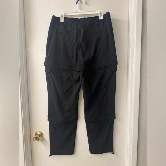 Athleta Trekkie Convertible Hike Pant black zip off to capri and shorts - Picture 3 of 5